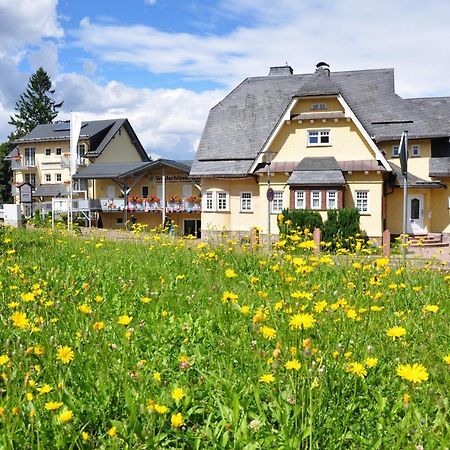 Gaststaette & Pension Waldschloesschen Oberhof  Exterior foto
